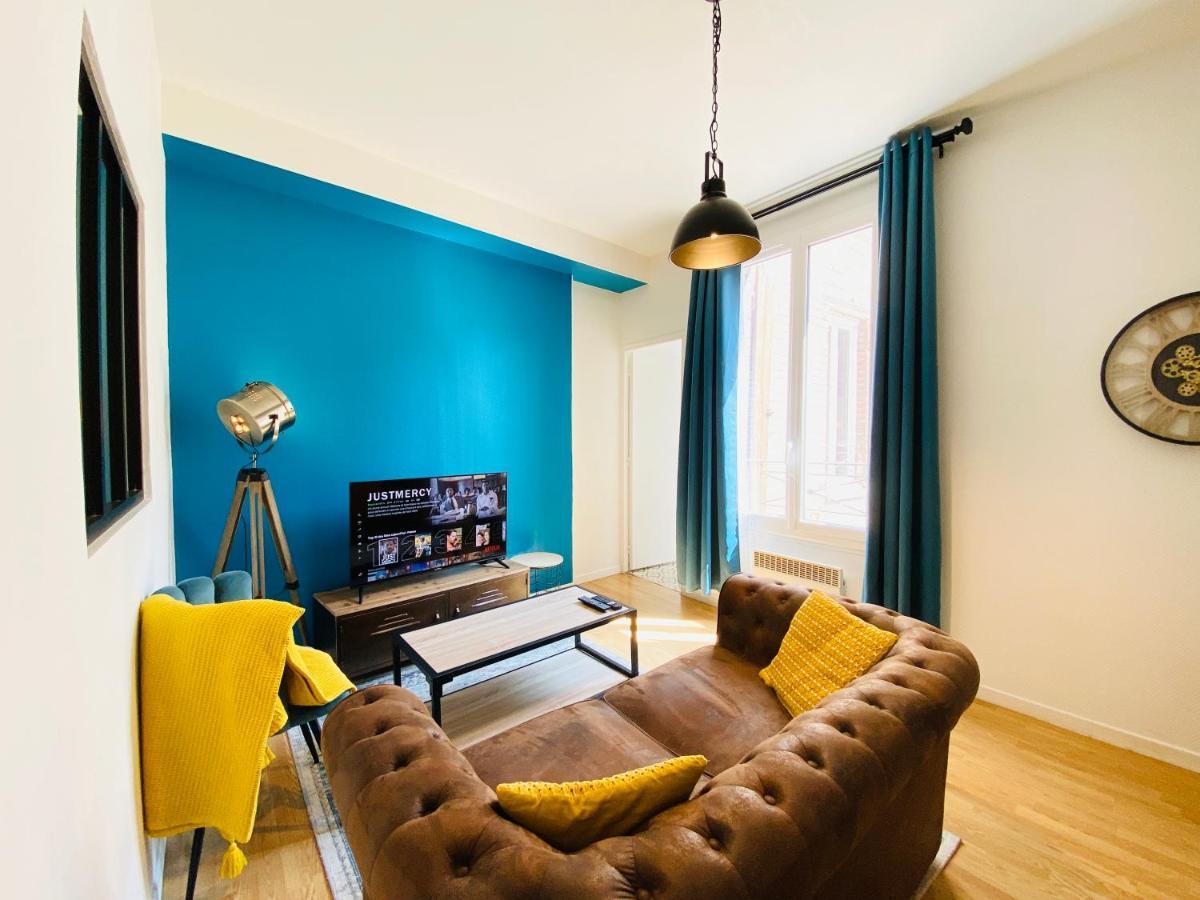 Blue Vintage / Centre Ville Rue Piétonne / Netflix Sens Esterno foto