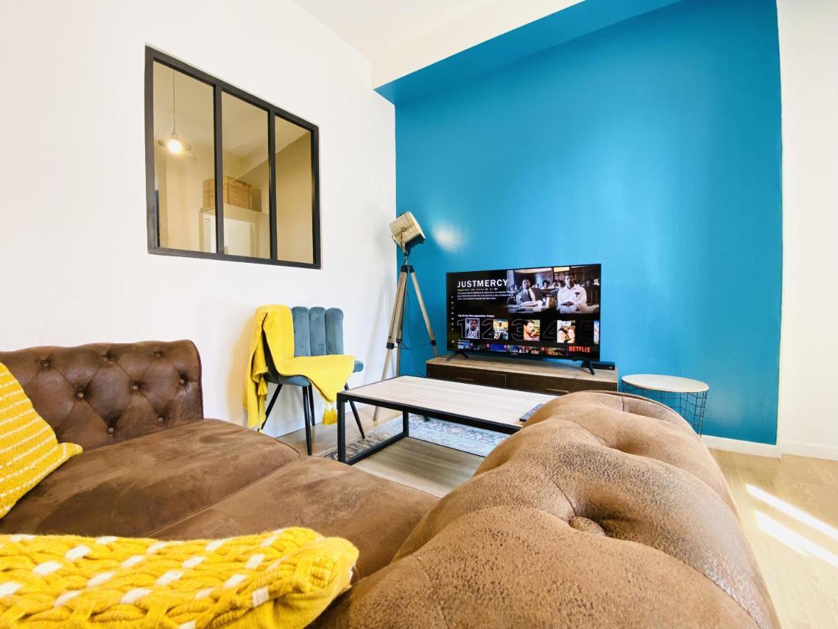 Blue Vintage / Centre Ville Rue Piétonne / Netflix Sens Esterno foto
